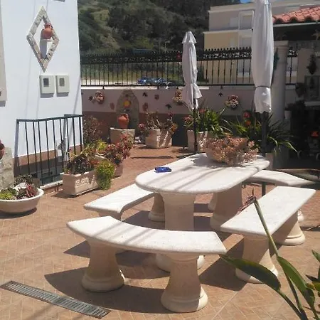 Moradia Valdemar Nazare