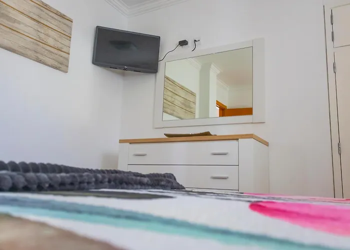 Moradia Valdemar Назаре